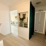 Escape To 3 Sea View Appartement