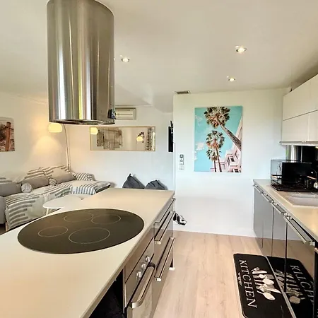Escape To 3 Sea View * Le Cannet