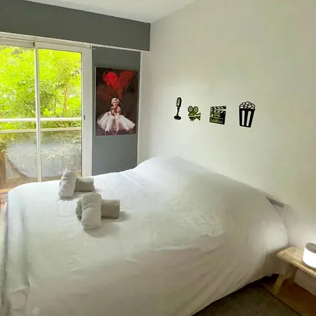 Escape To 3 Sea View *